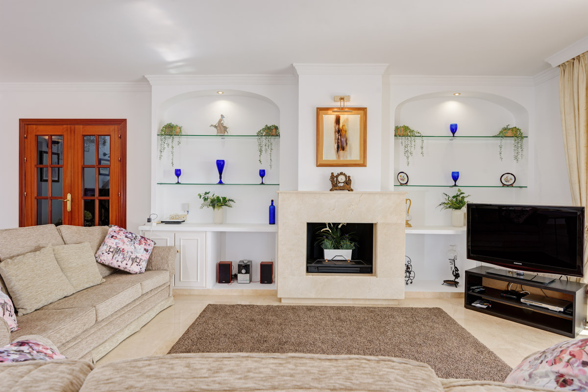 Gallery Picture